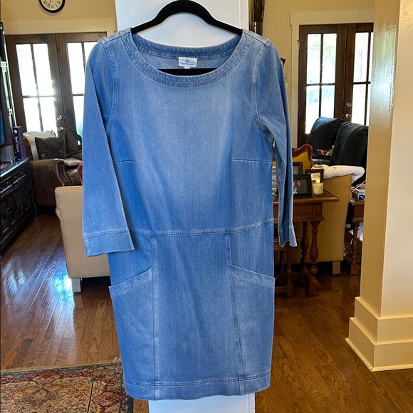 AG Adriano Goldschmied Light Blue Chambray Shift Dress - Picture 2 of 5